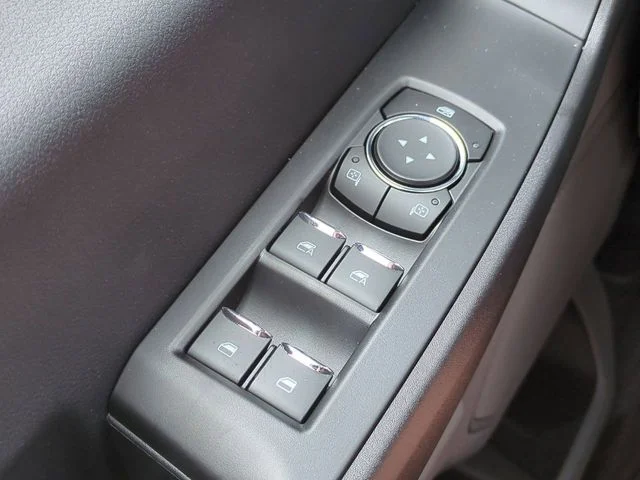 New 2026 Oxford White Ford F-250® XL image 21