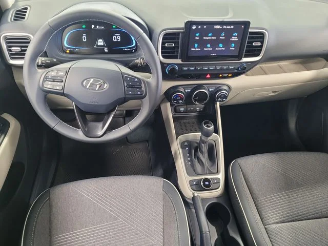 Used 2025 White Hyundai Limited image 32