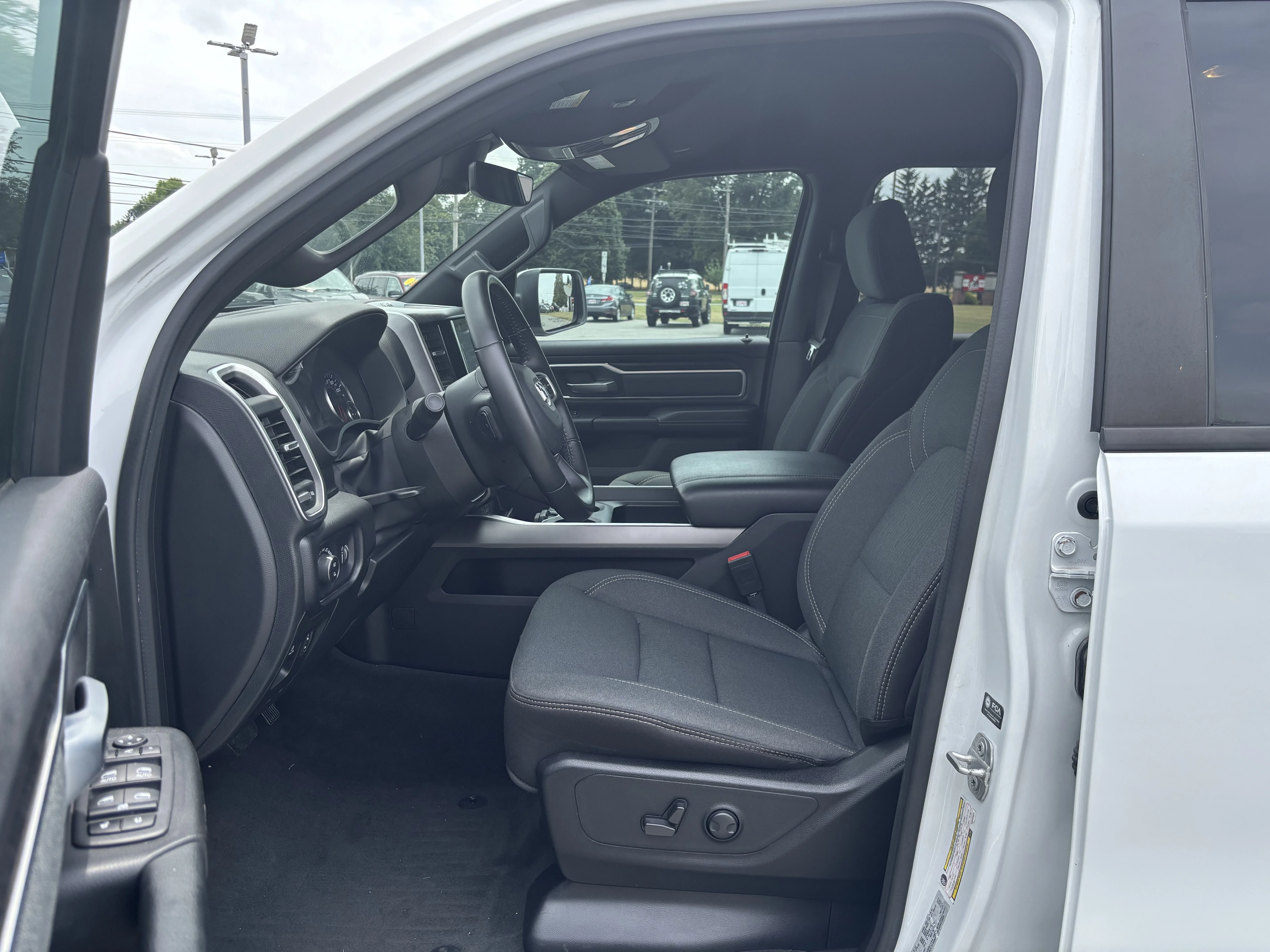 Used 2022 Bright White Clearcoat Ram Big Horn/Lone Star image 12
