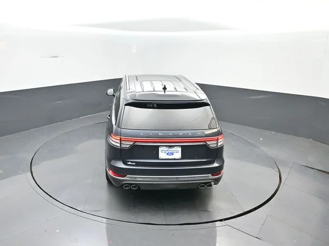 Used 2022 Blue Metallic Lincoln Reserve image 31