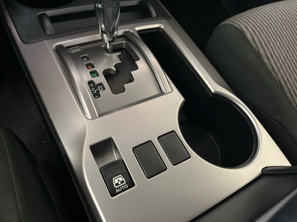 2020 Toyota 4Runner SR5 - Photo 15