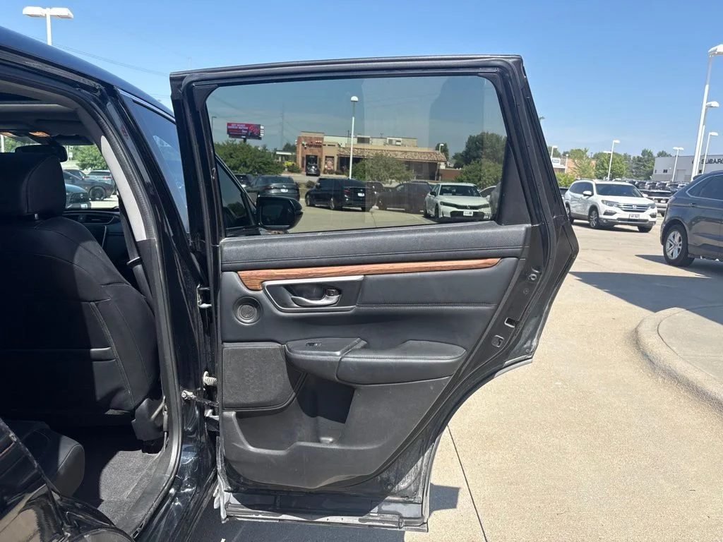 Used 2020 Black Honda EX-L image 32