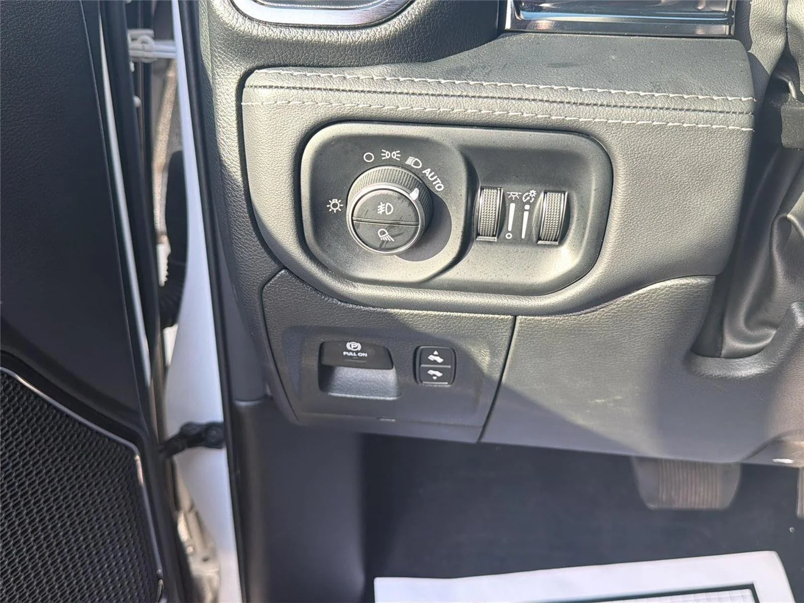 2024 RAM Ram 1500 Pickup Limited - Photo 15