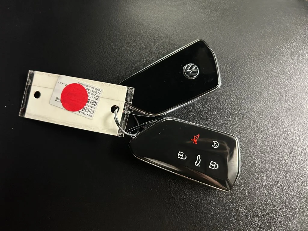 Used 2024  Volkswagen 2.0T SE w/Technology image 24