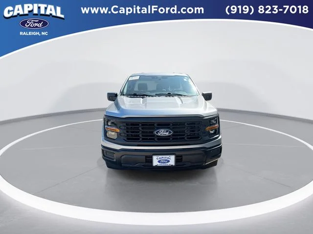 Used 2025 Silver Ford XL image 3