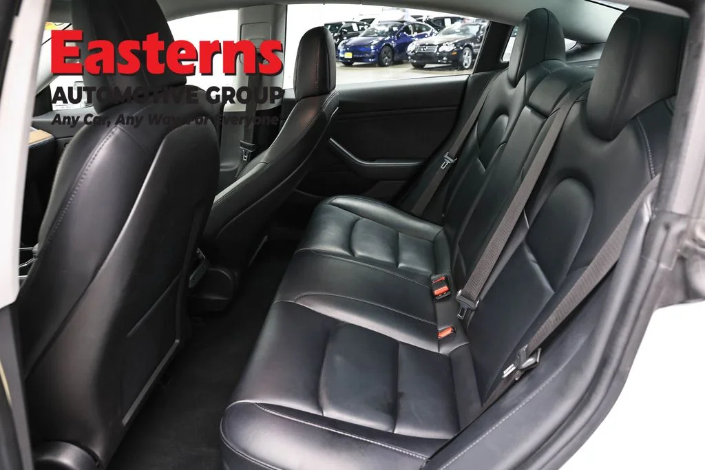 Used 2018 White Tesla Long Range image 16