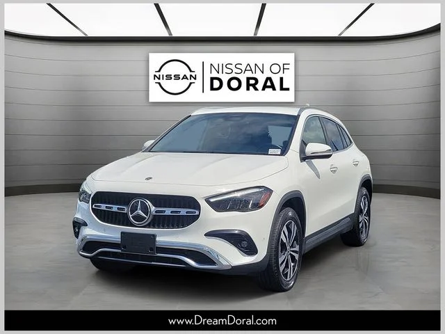 Used 2025 White Mercedes-Benz GLA 250 image 1