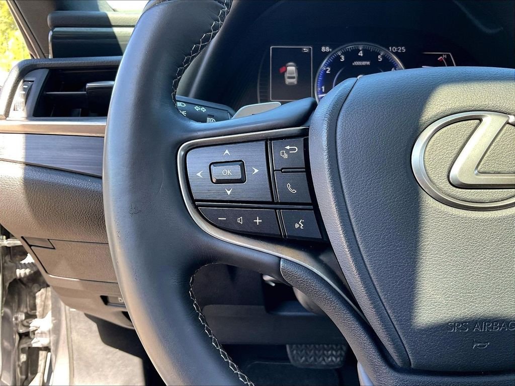 Used 2021 Gray Pearl Lexus 350 image 13