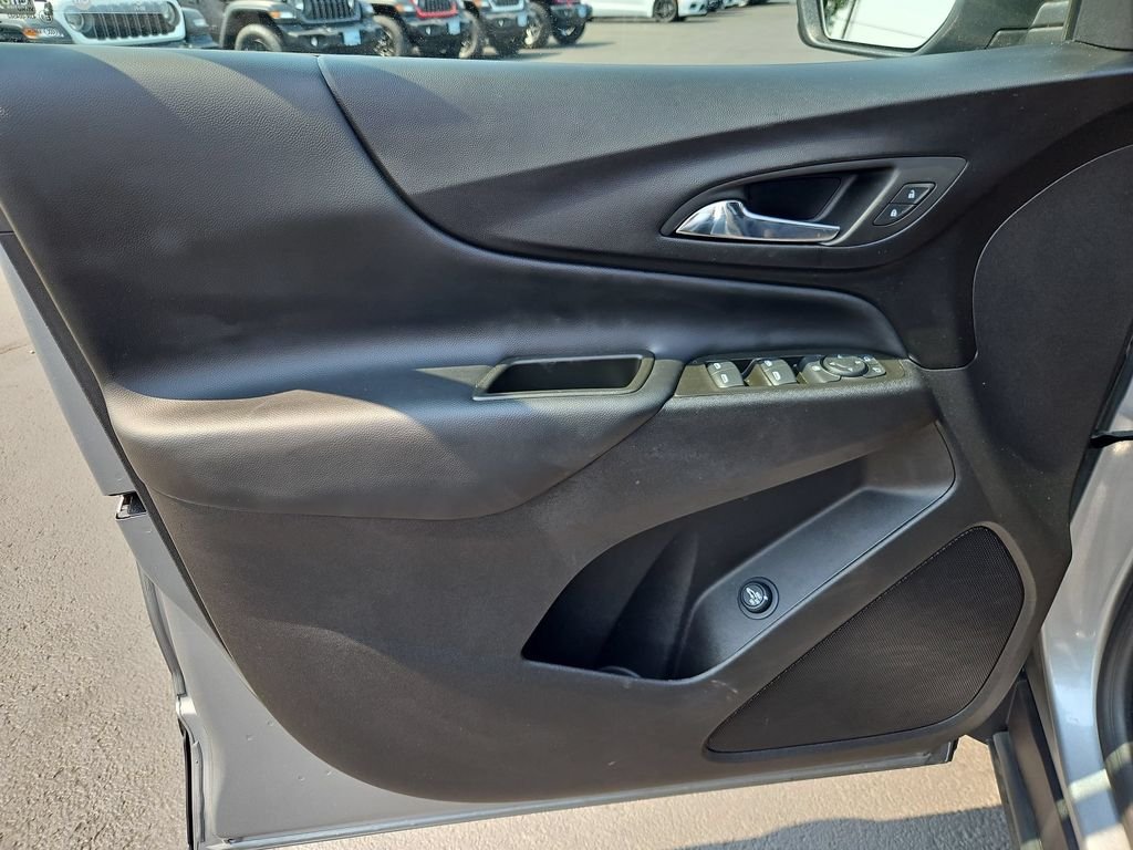 Used 2024 Gray Chevrolet LT image 10