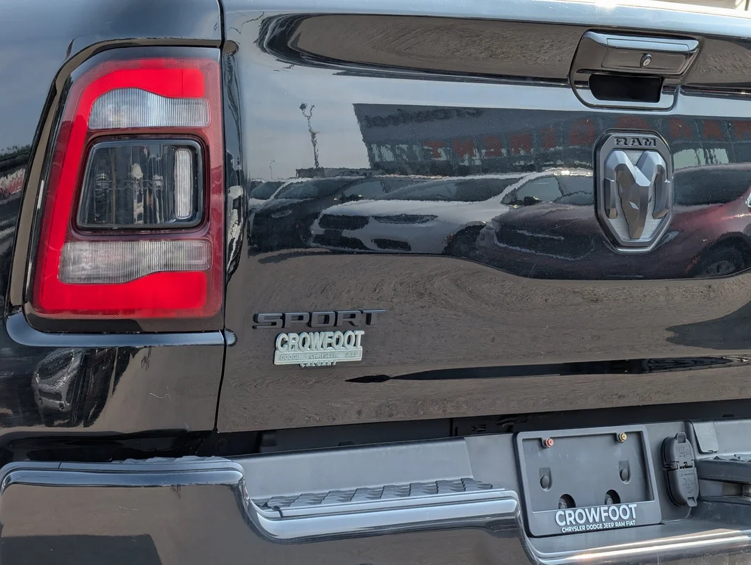 Used 2019 Black RAM Sport - - 4x4 - 5.7L HEMI V8 - Remote Start - Trailer Brake Control & More! image 11