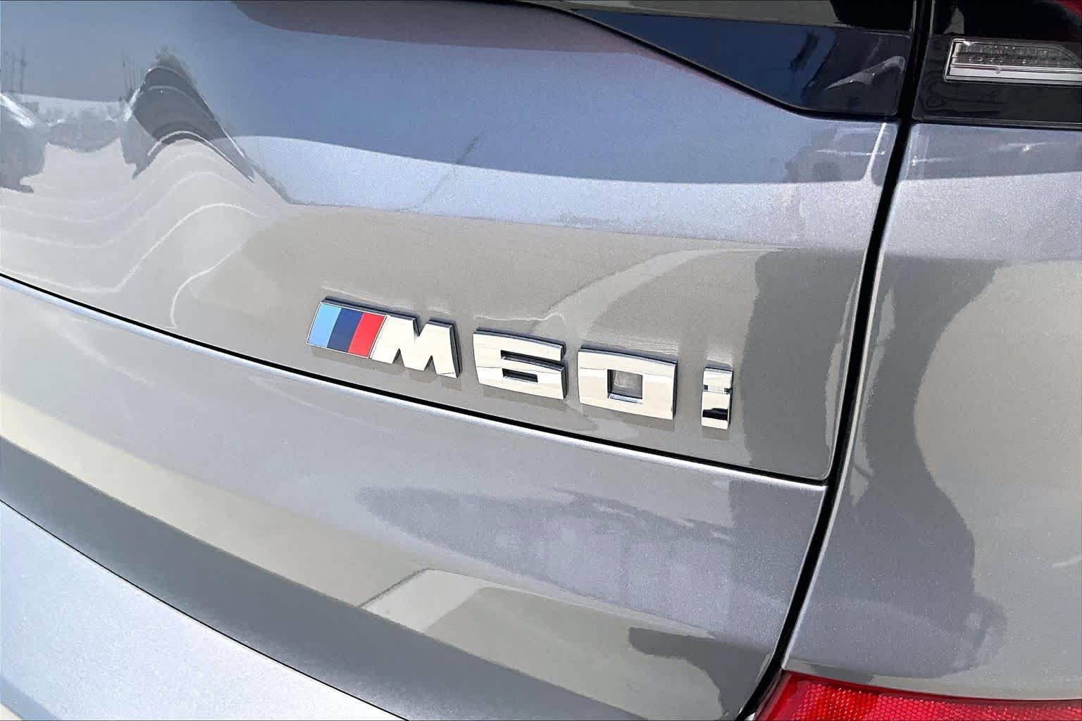 Used 2024 Skyscraper Grey Metallic BMW M60i image 9