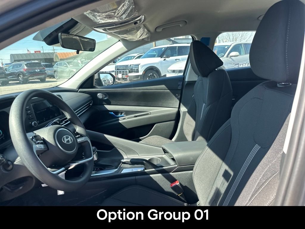 Certified Used 2026 Fluid Metal Hyundai SE image 11