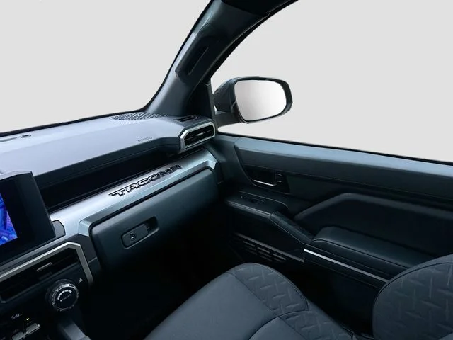 Certified Used 2024  Toyota SR5 image 24