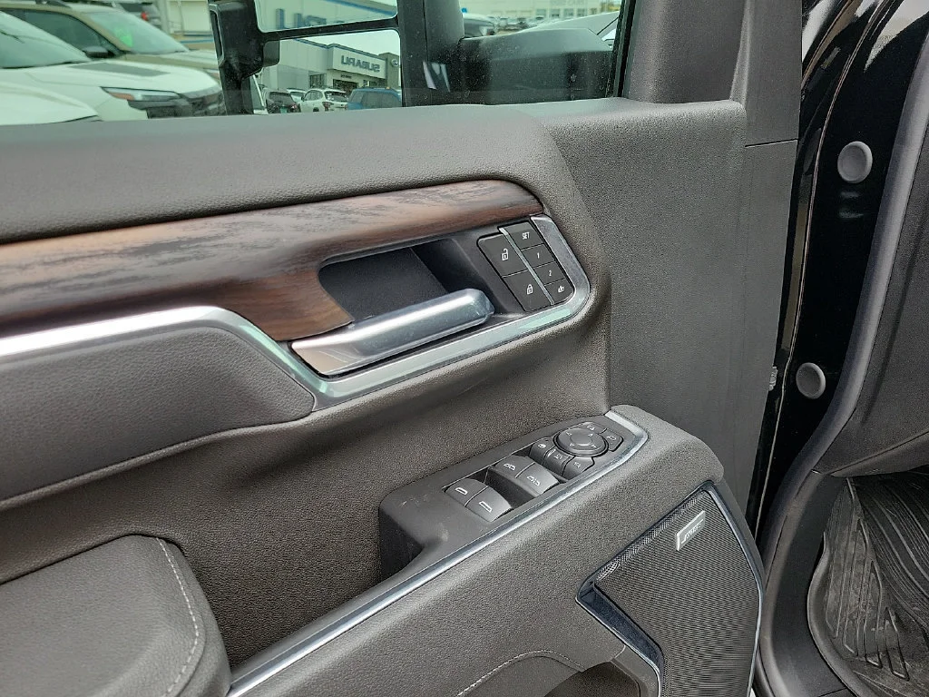 2026 GMC Sierra 2500HD SLT - Photo 18