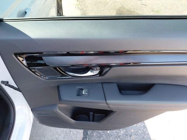 New 2026 Platinum White Pearl Honda Sport Touring image 32