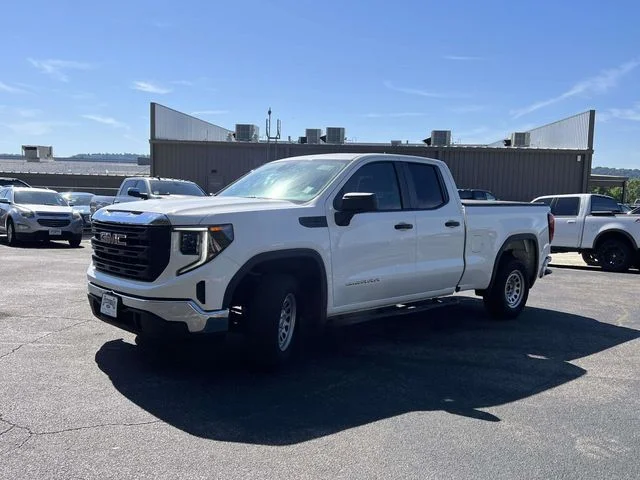 Used 2023 Summit White GMC Pro image 8