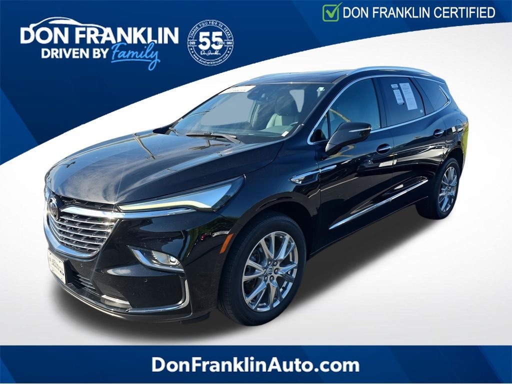2024 Buick Enclave Essence AWD's photo