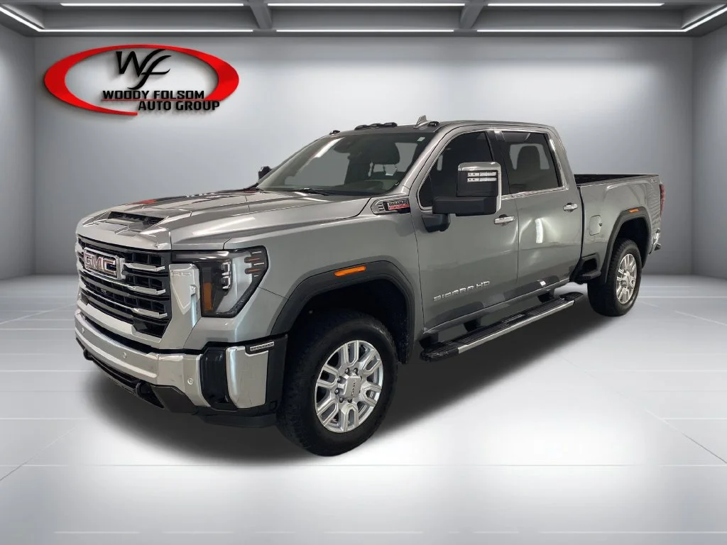 Used 2024 Sterling Metallic GMC SLT image 3
