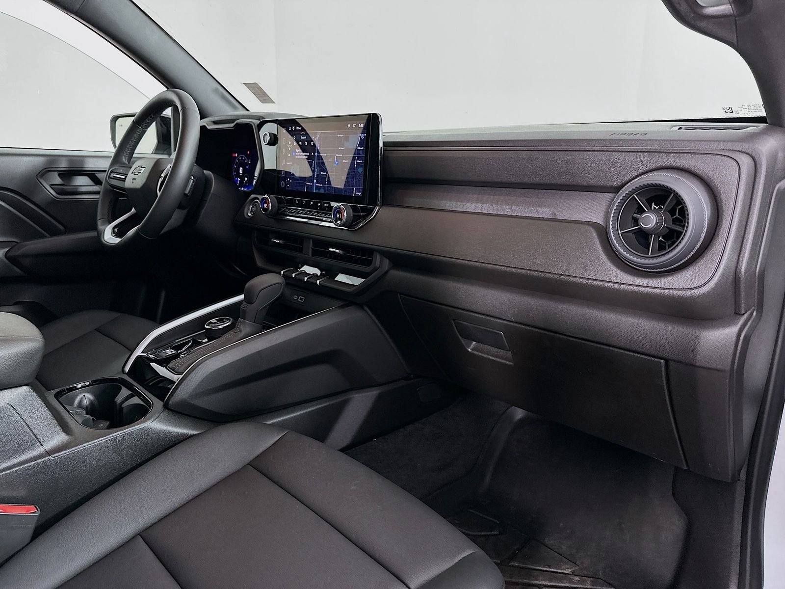 Used 2026 Summit White Chevrolet Trail Boss image 30