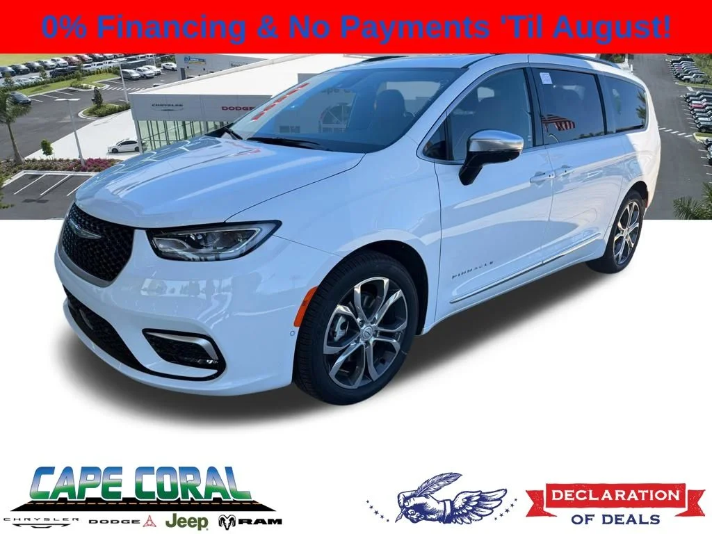 2026 Chrysler Pacifica Pinnacle's photo