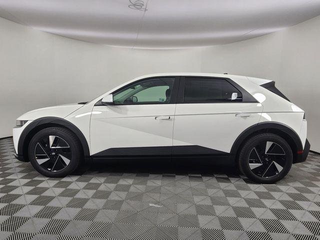 New 2026 White Hyundai SEL image 2