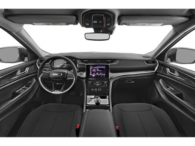 Used 2023 Diamond Black Crystal Pearlcoat Jeep Limited image 5