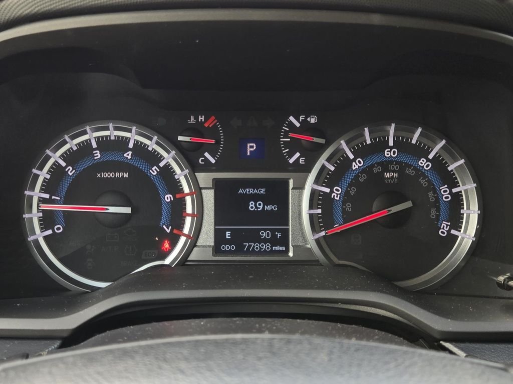 Used 2018 Silver Toyota TRD Off-Road image 28