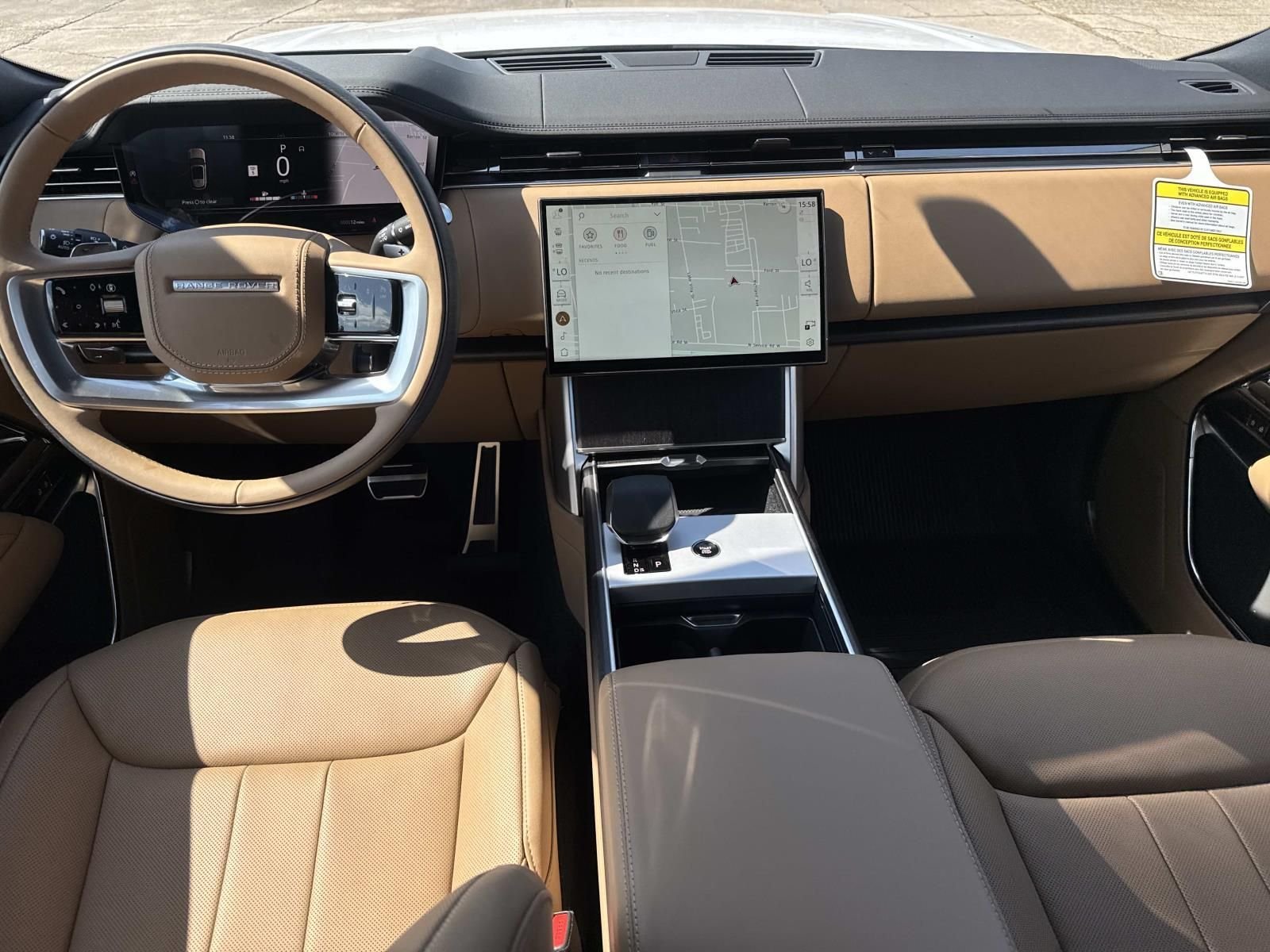 New 2026 Ostuni Pearl White Land Rover SE image 9