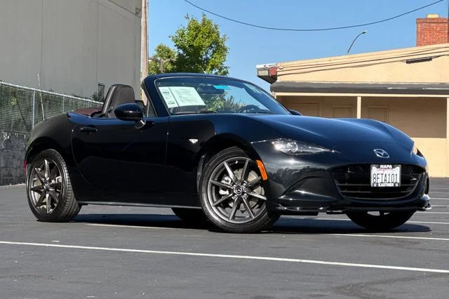 2018 Mazda MX-5 Miata Club's photo