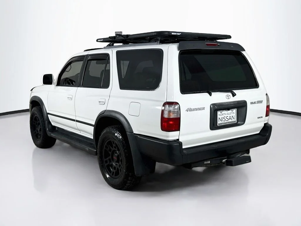 Used 1997  Toyota SR5 image 5