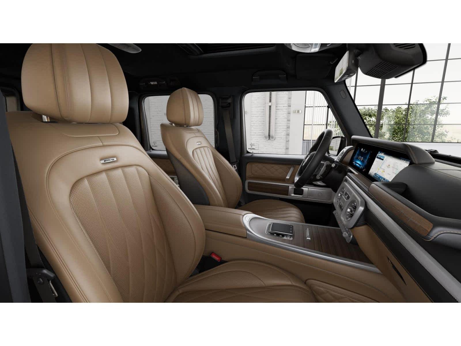 New 2027 MANUFAKTUR Deep Green Non-Metallic Mercedes-Benz AMG® G 63 image 4