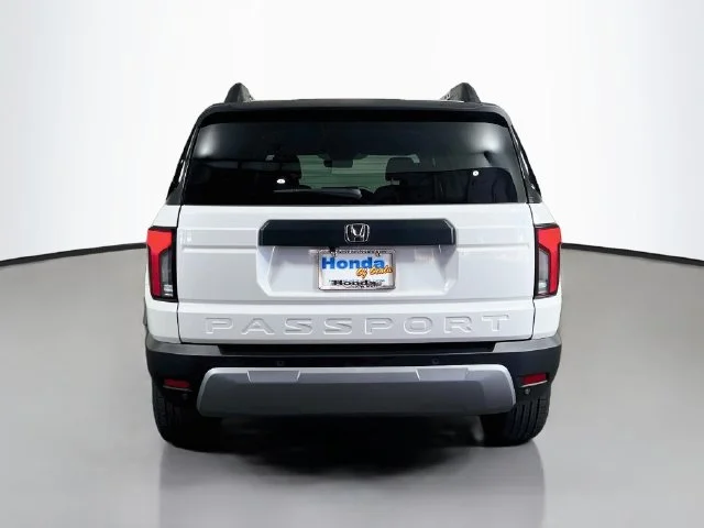 New 2026 Platinum White Pearl Honda RTL image 17