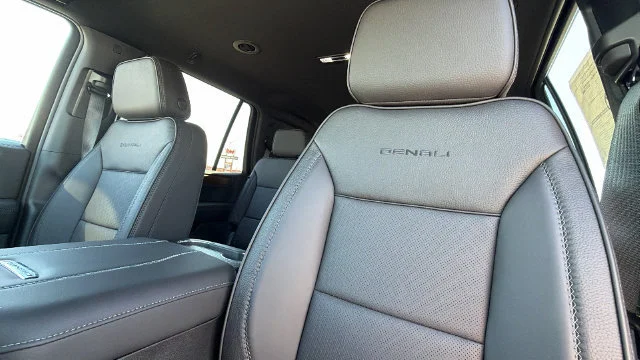 New 2026 Summit White GMC Denali image 11
