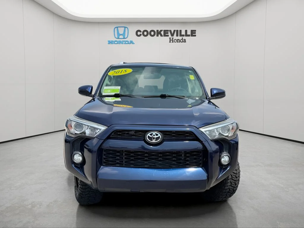 Used 2018 Nautical Blue Metallic Toyota SR5 image 3