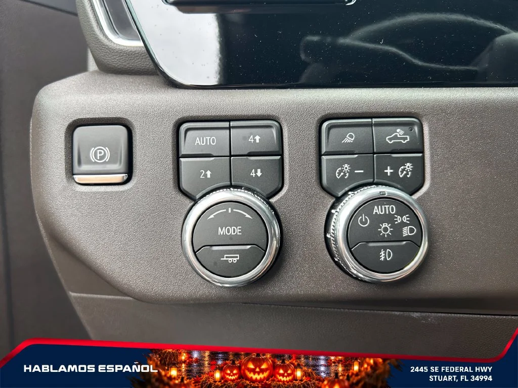 New 2026 Summit White GMC SLT image 18
