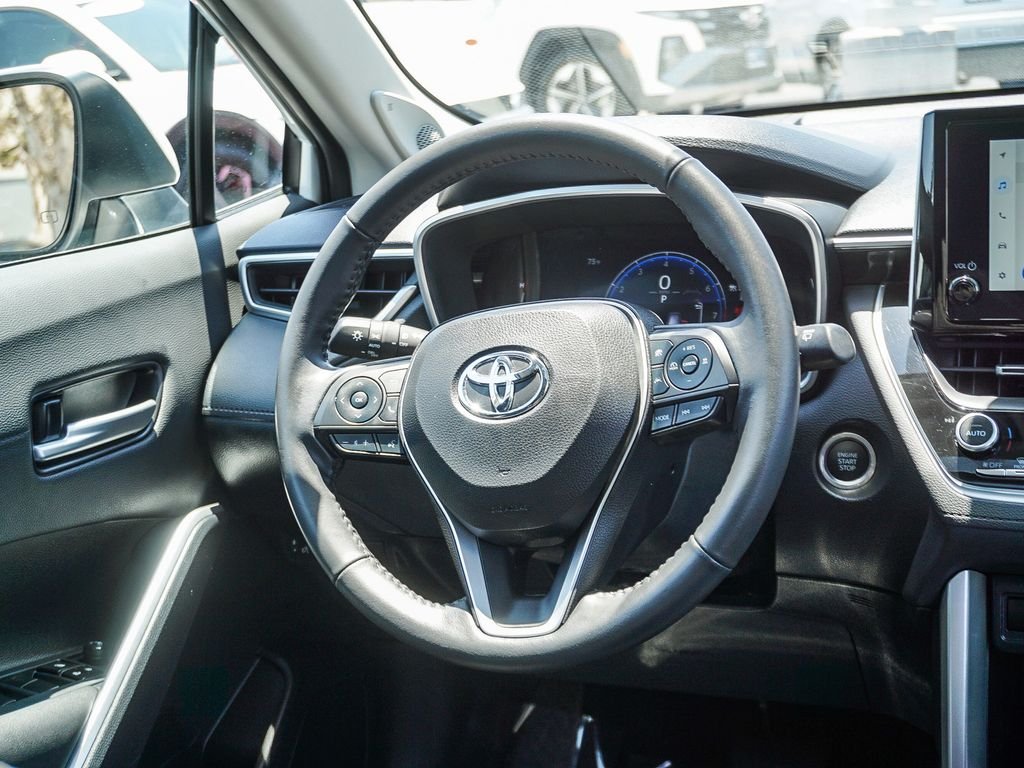 Used 2023 Beige Toyota XLE image 17
