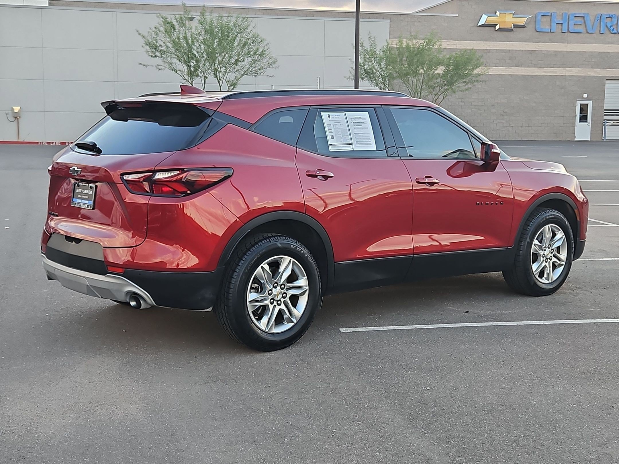 Used 2019 Cajun Red Tintcoat Chevrolet Base image 5