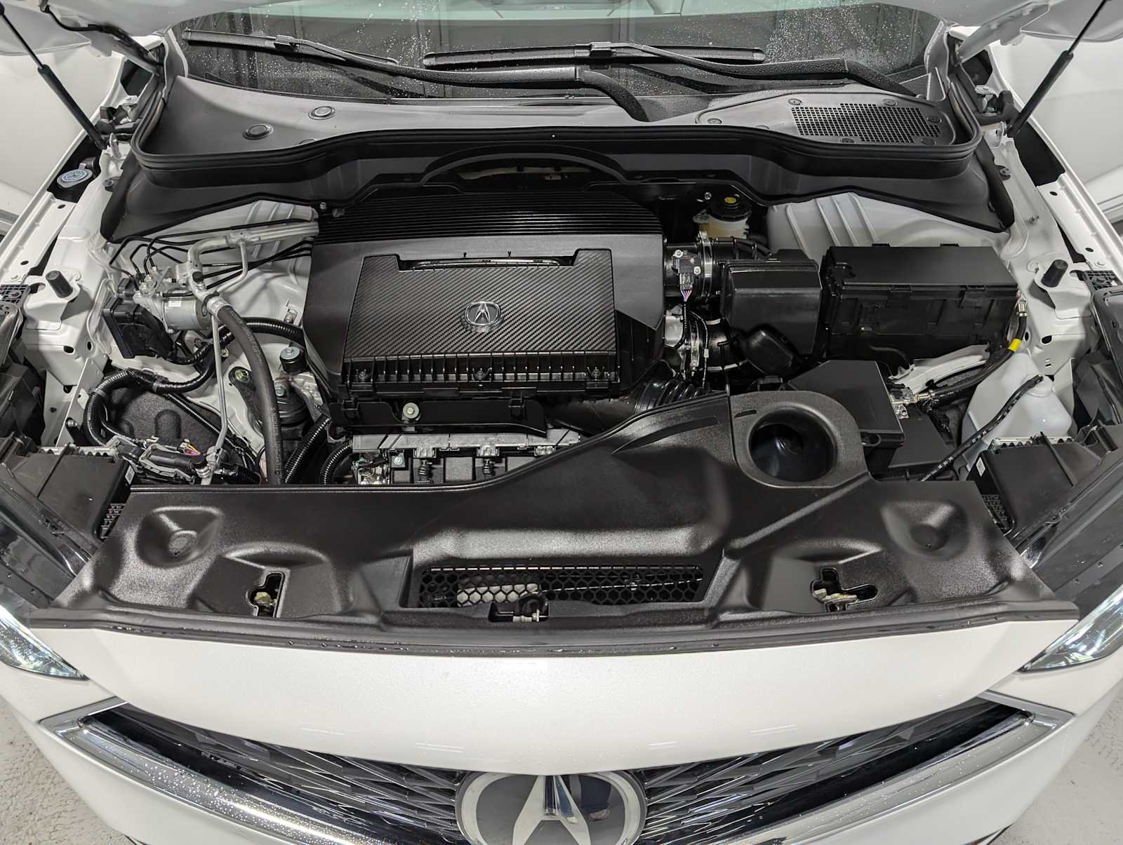 New 2026 Platinum White Pearl Acura w/Technology Package image 12