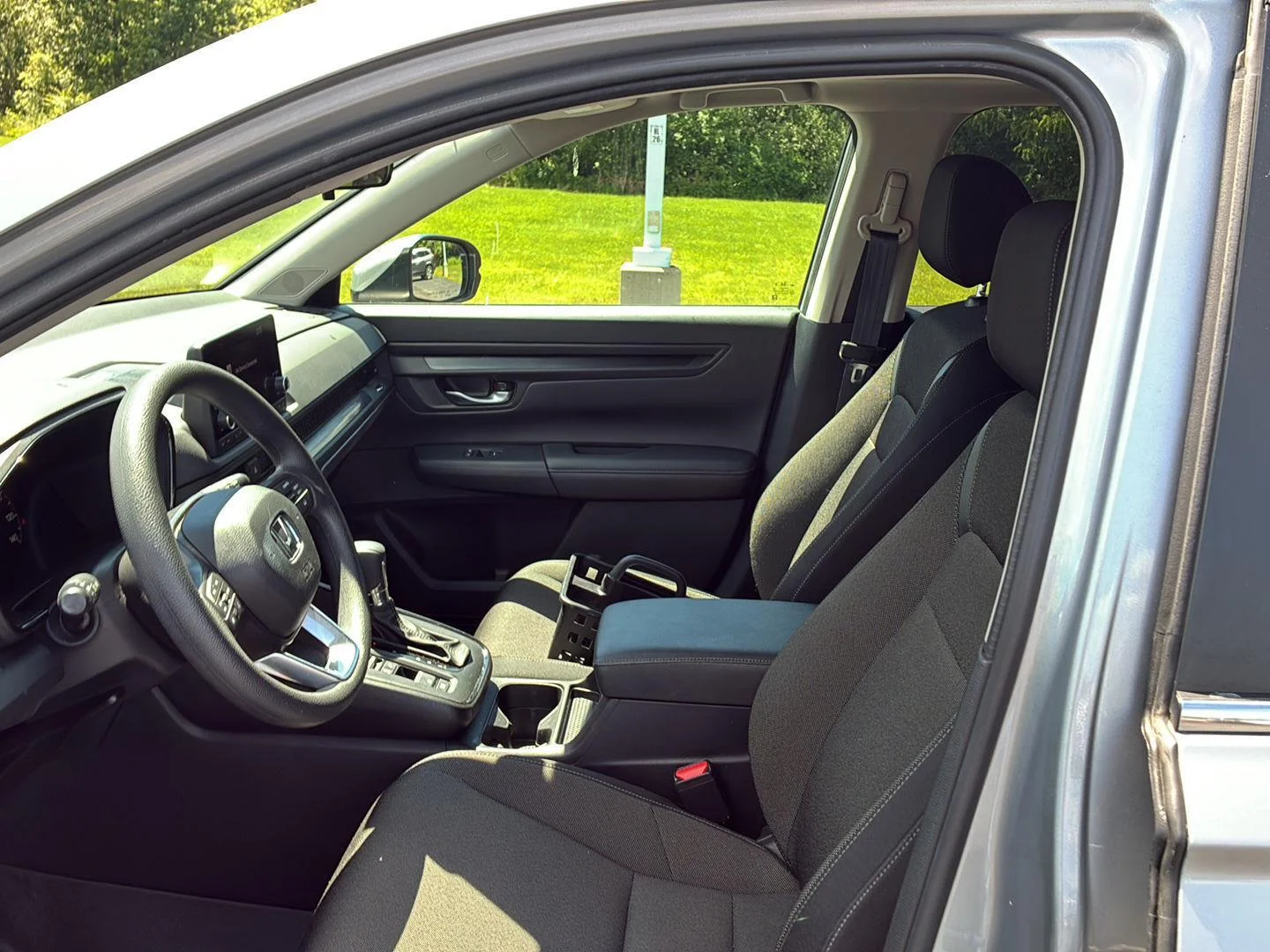 Used 2024 Lunar Silver Metallic Honda EX image 8