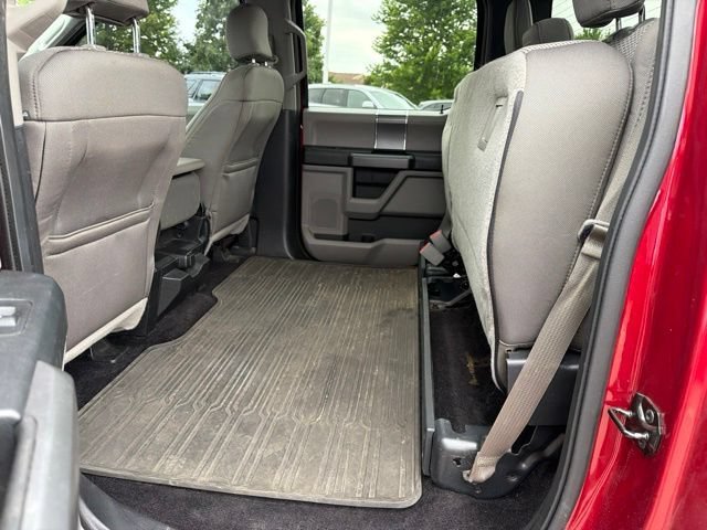 Used 2016 Ruby Red Metallic Tinted Clearcoat Ford XLT image 15
