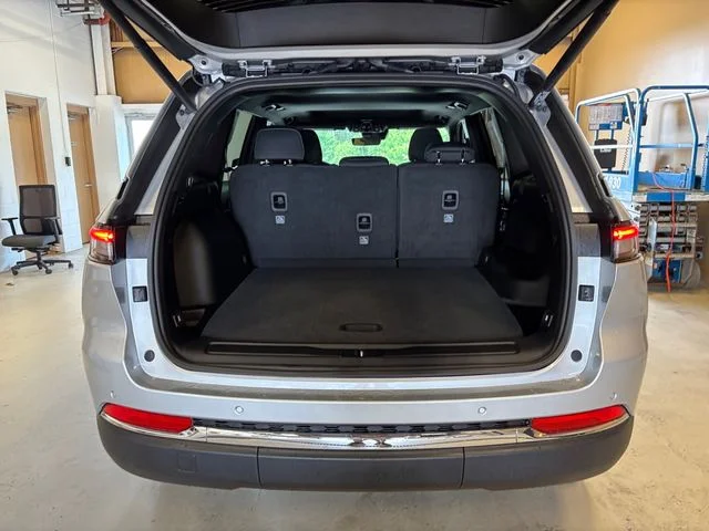 New 2026 Silver Jeep Laredo X image 18
