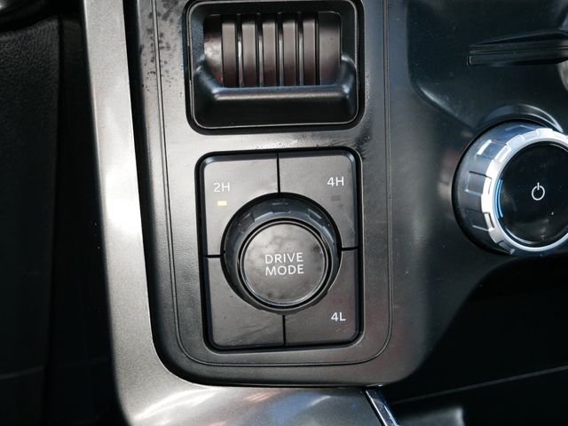 Certified Used 2023 Oxford White Ford XLT image 24