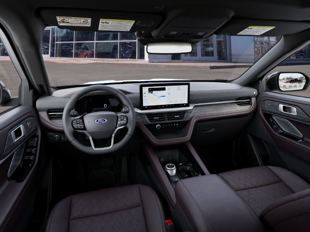 New 2027 Star White Metallic Tri-Coat Ford Platinum™ image 9