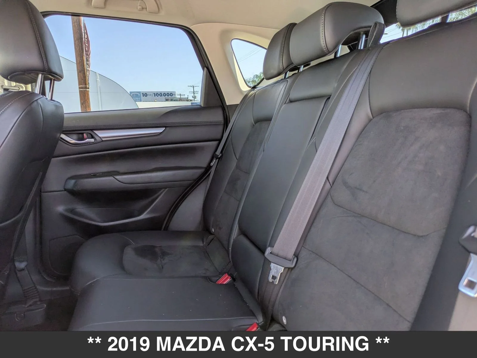 Used 2019 White Mazda Touring image 19