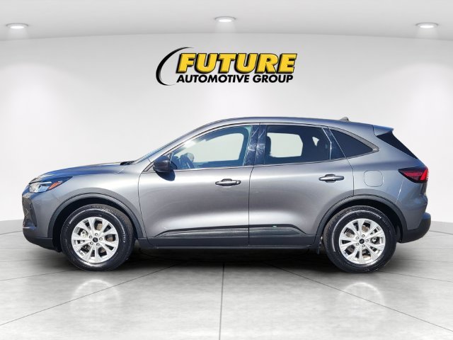 Used 2025 Gray Ford Active image 6