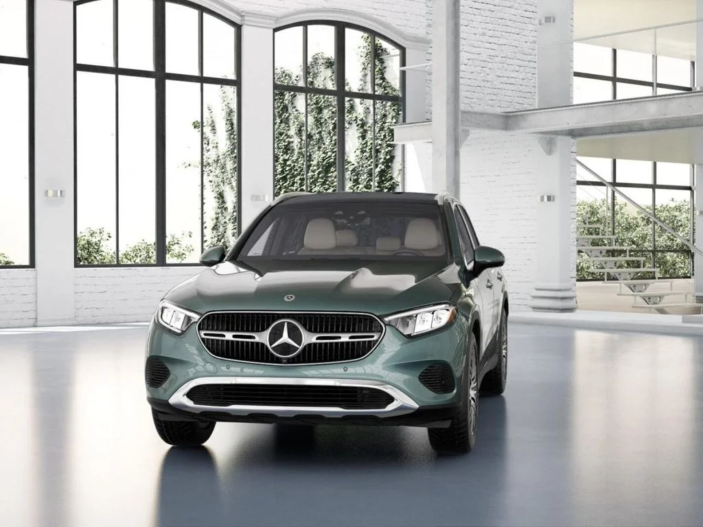 New 2026 Silver Mercedes-Benz GLC 300 image 42