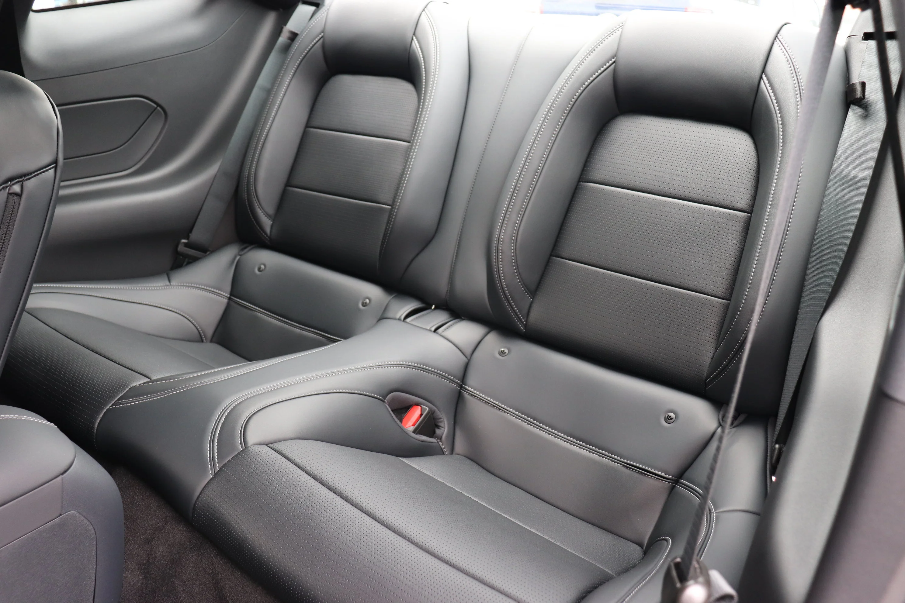 New 2026 OXFORD WHITE Ford EcoBoost Premium image 9