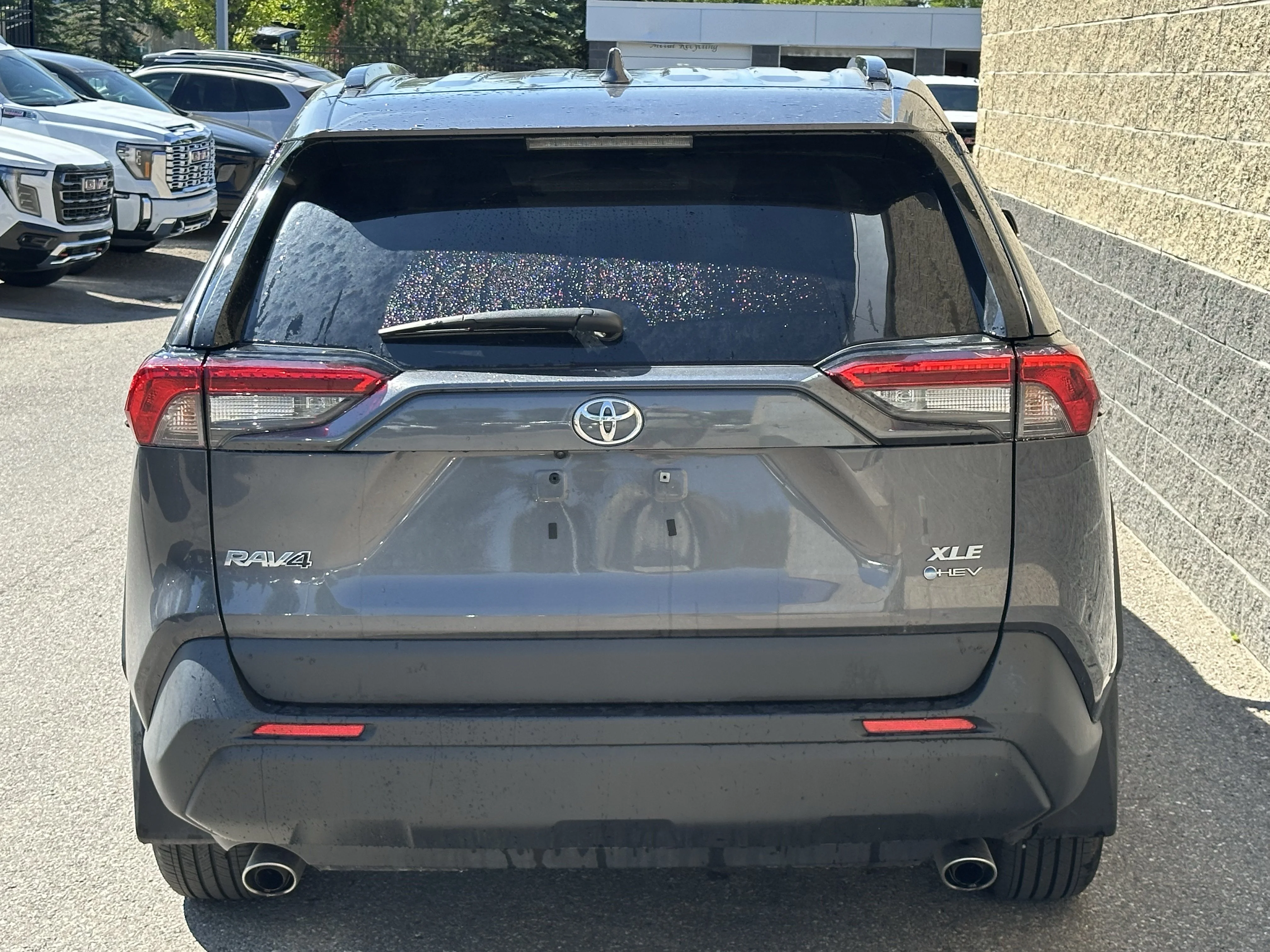Certified Used 2025  Toyota Hybrid XLE image 5