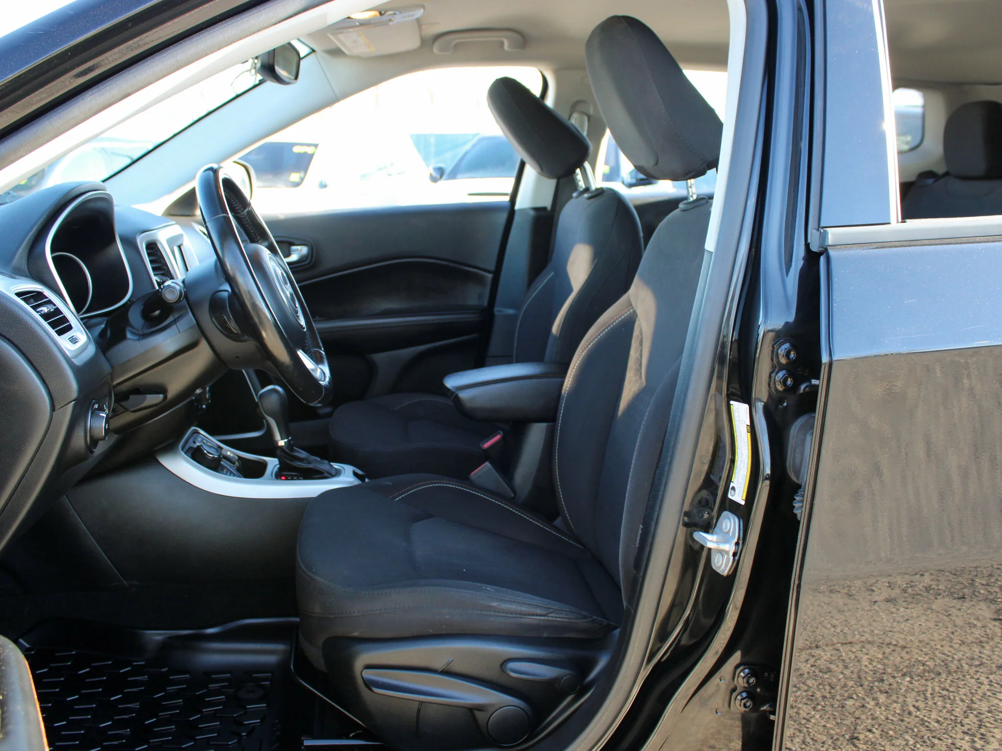 Certified Used 2020 Black Jeep Upland Edition * Heated Seats | 2.4L MultiAir | Apple CarPlay | Backup Camera | Remote Start image 3