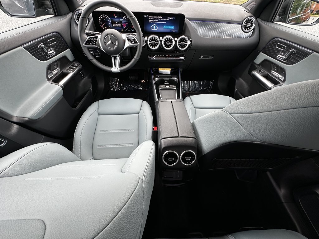 New 2026 Night Black Mercedes-Benz GLA 250 image 64